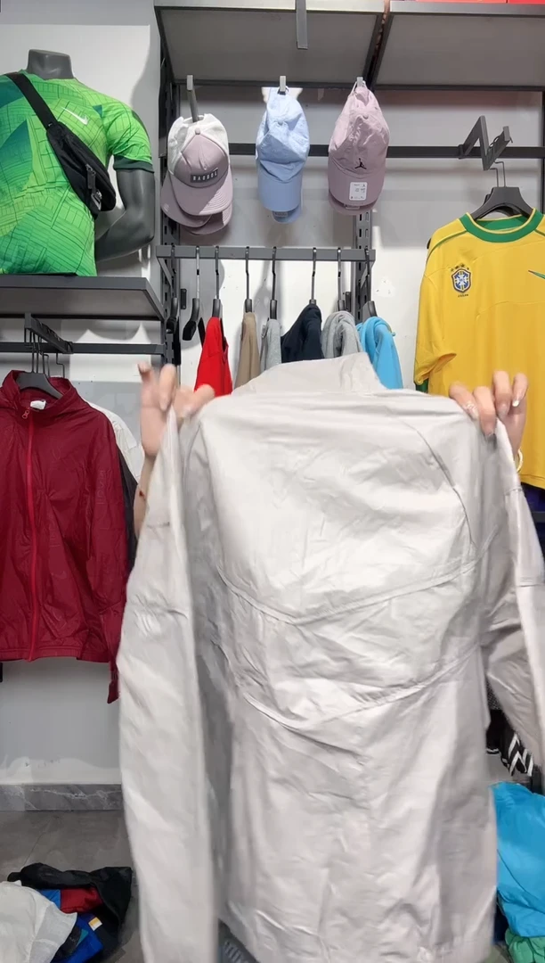 1644 编码 瑕疵款直播间过款为准 尺码