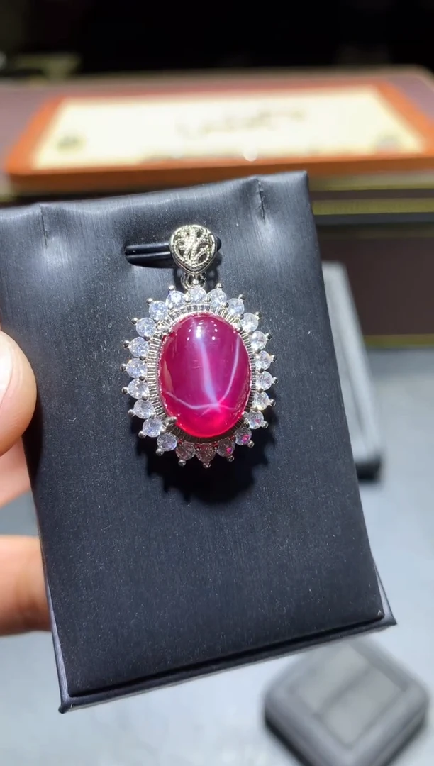 【闪购商品】红宝石颈饰未镶嵌T60新烧