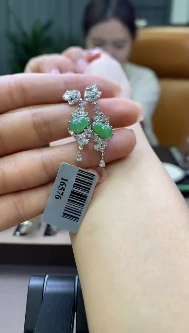 颈饰银S925镶嵌翡翠净货16576