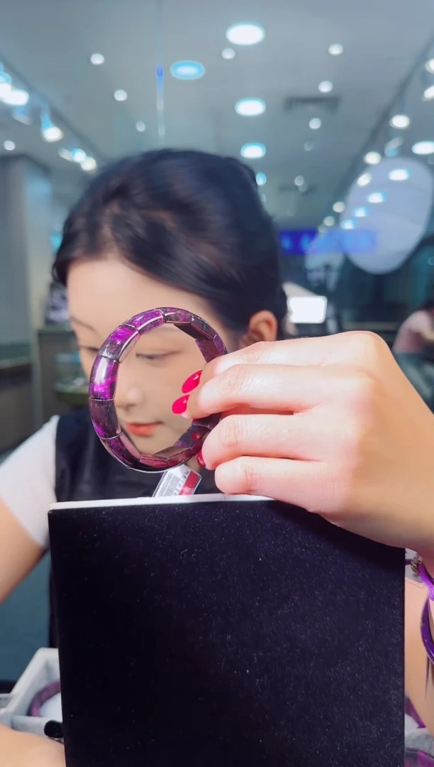 未镶嵌苏纪石（舒俱来）手牌南非老矿料舒俱来