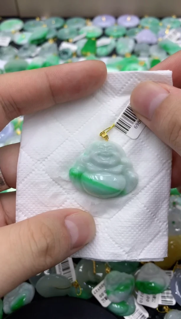 颈饰18K金镶嵌翡翠天然缅甸翡翠A货
