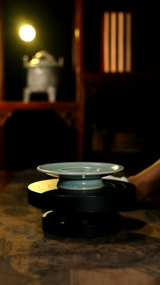 复烧收藏级青绿釉万能盏托