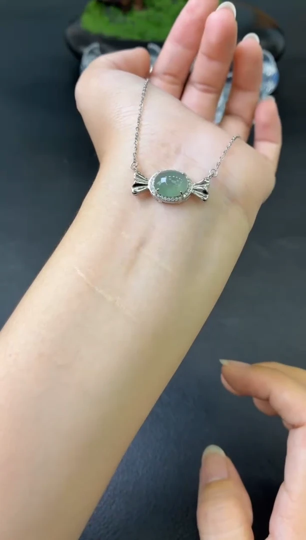 翡翠银S925镶嵌项链项链