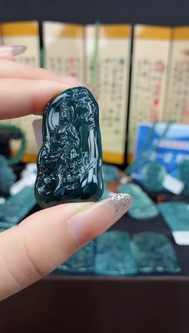 颈饰未镶嵌翡翠DLZ25111543