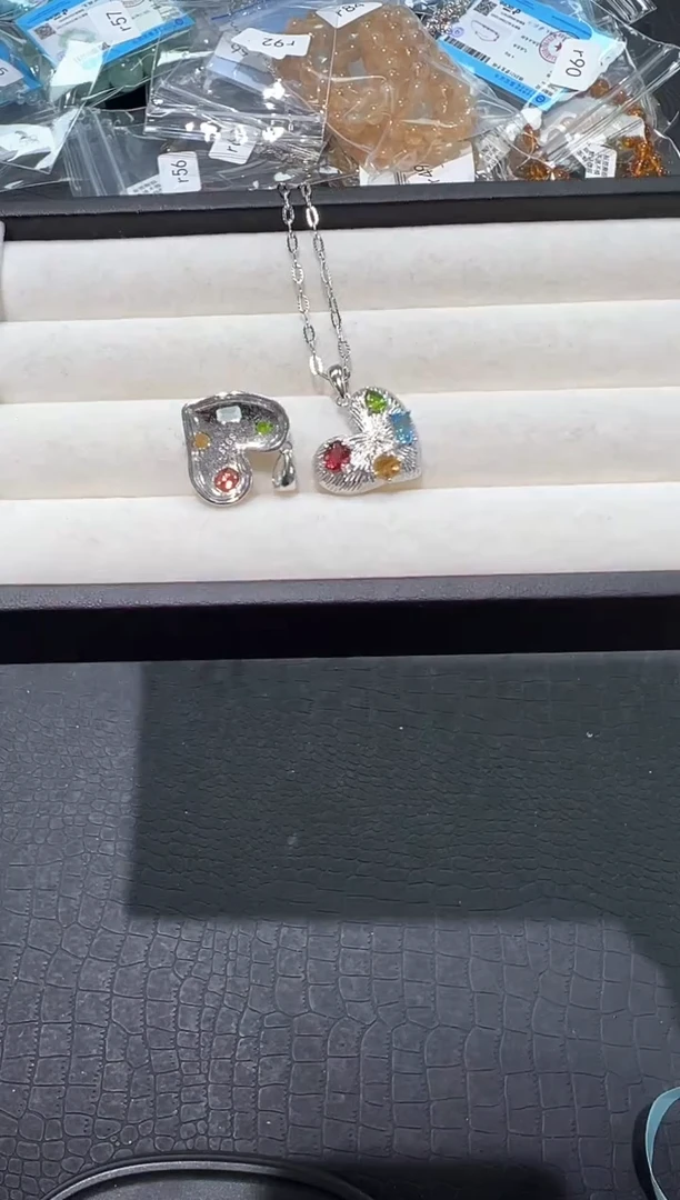 银S925镶嵌吊坠(不含链)水晶94r多样性发其一【1个】
