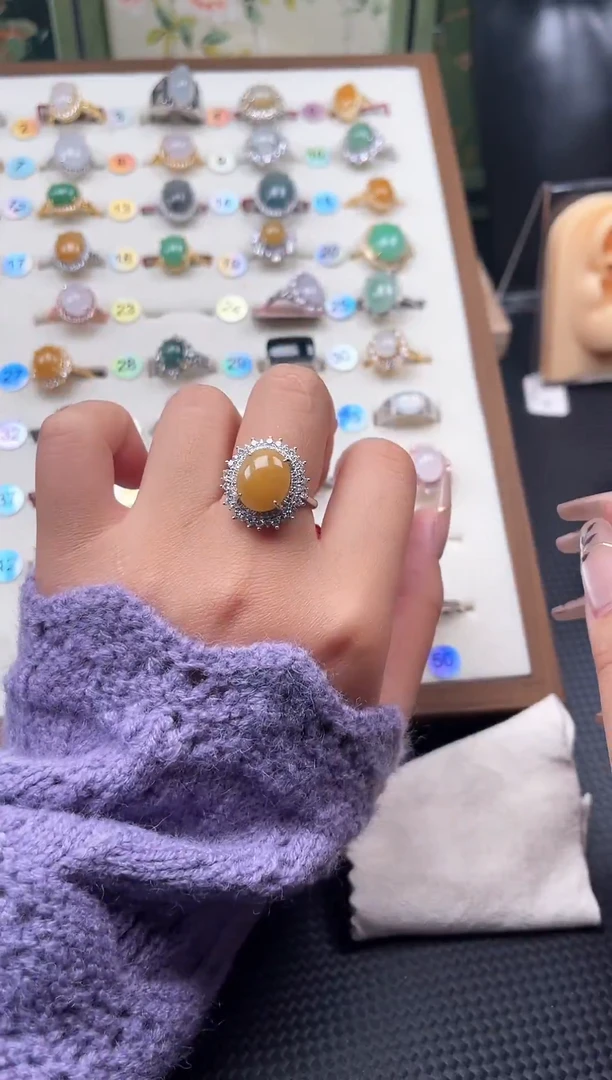 【闪购商品】翡翠戒指银S925镶嵌天然A货翡翠戒指