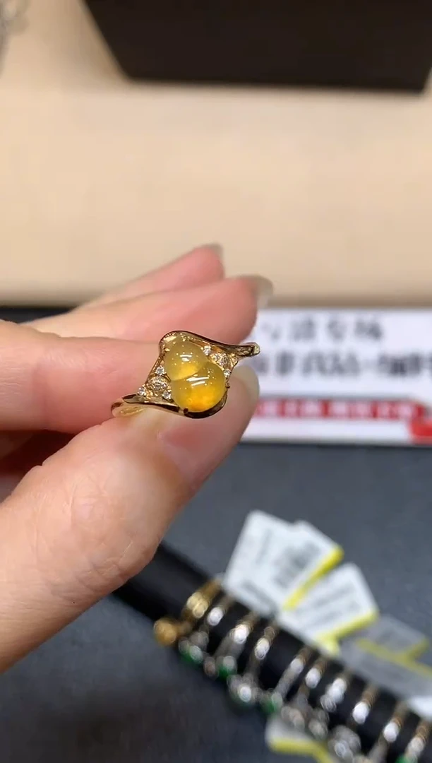 18K金镶嵌戒指翡翠11【无鉴赏期】葫芦【无服务费
