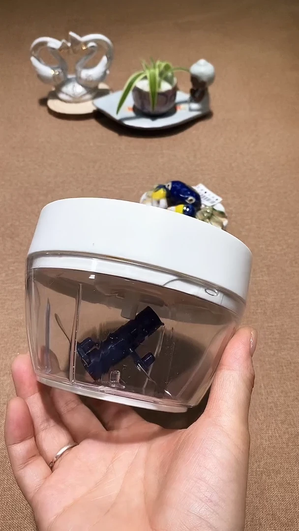 瓷片碗碟好物一件不留@@1