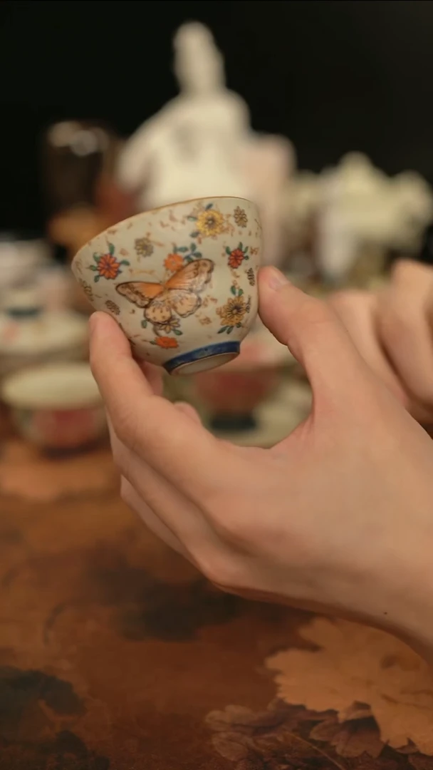 摩吉陶陶闪拍链接 焦糖蝴蝶杯