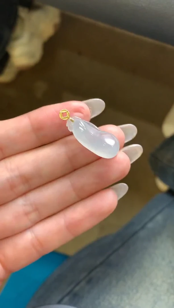 吊坠(赠链)18K金镶嵌翡翠翡翠