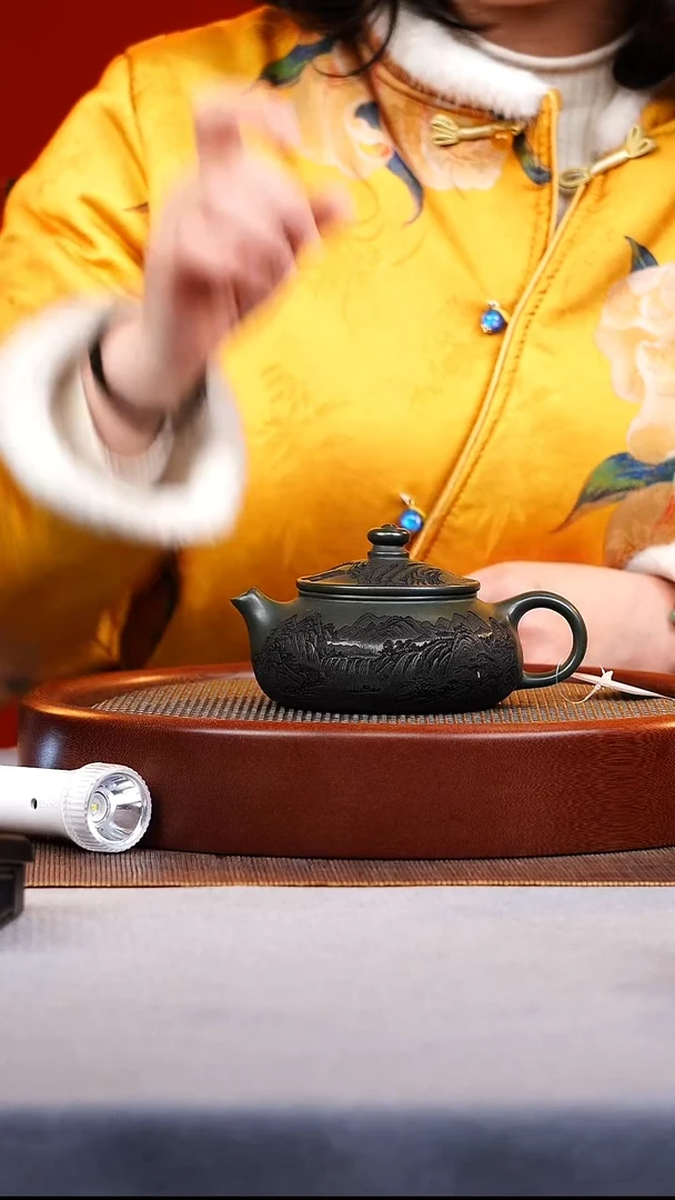 茶壶紫砂绿泥寒江