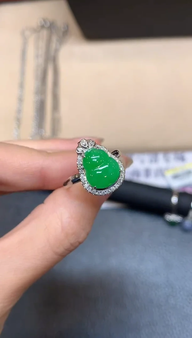 18K金镶嵌戒指翡翠10【无鉴赏期】两用款