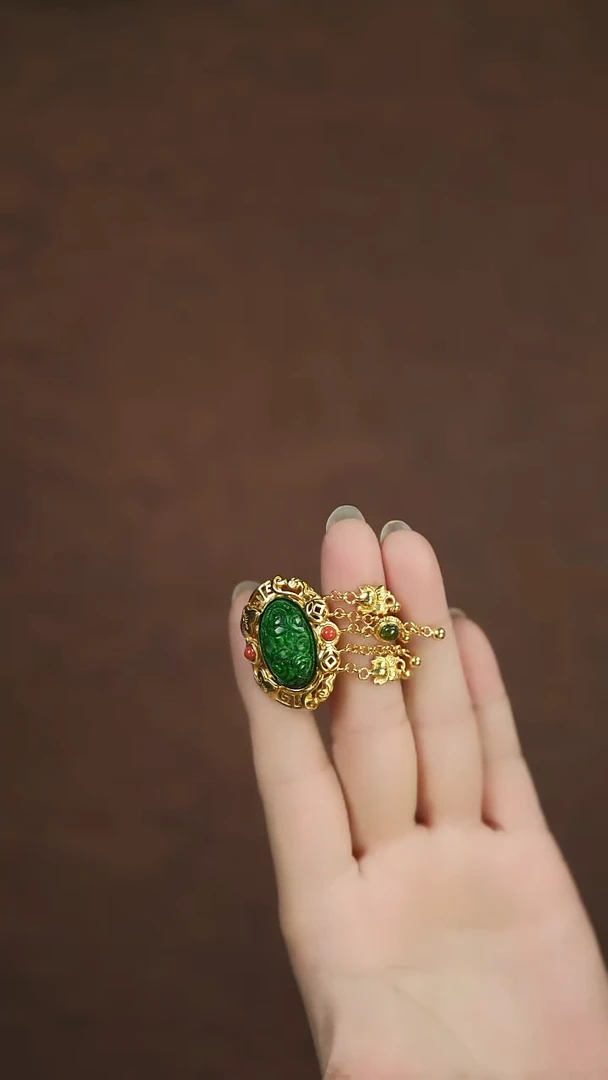 翡翠挂件未镶嵌闪购 万寿纹