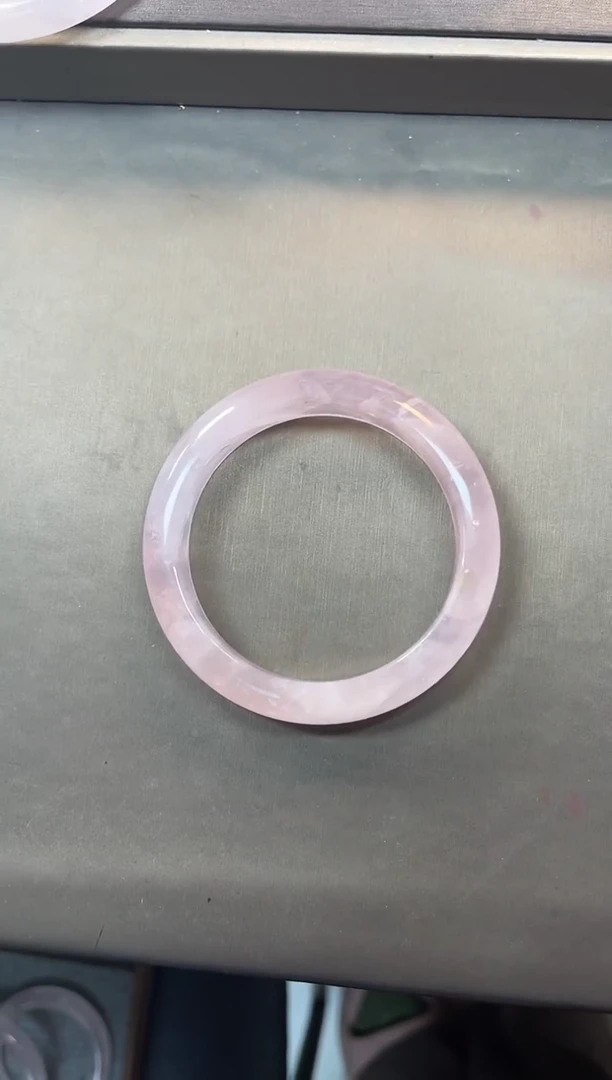 【闪购商品】手镯未镶嵌水晶粉色水晶手镯