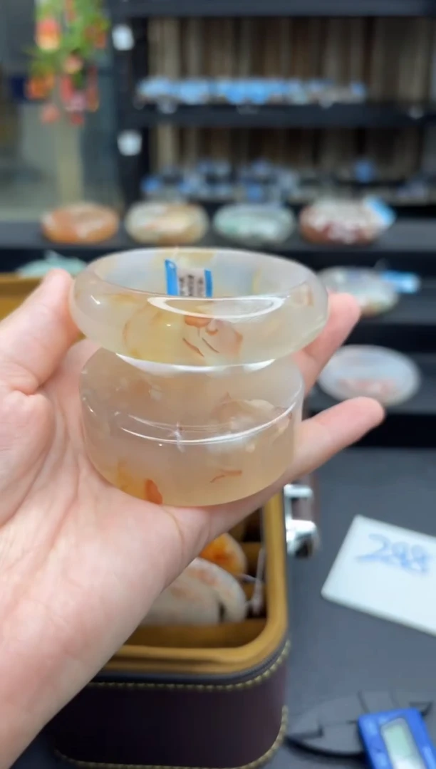 石英质玉手镯未镶嵌290(60圈赠送镯心)