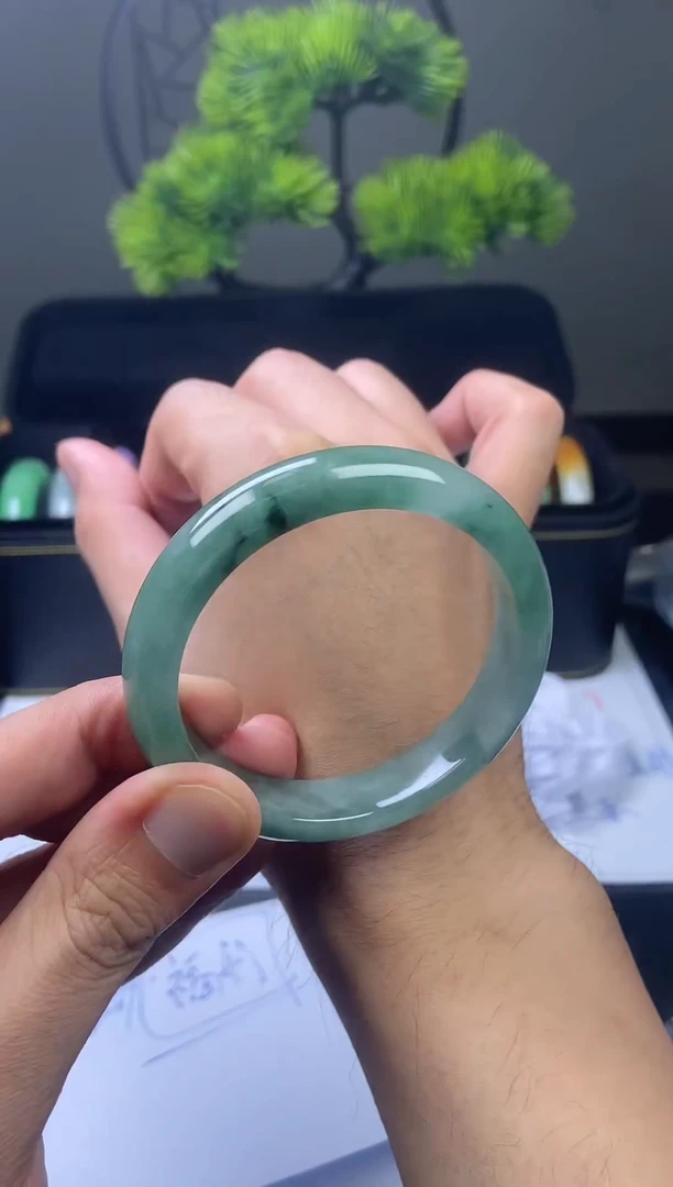 55-56缅翠手镯，所见即所得