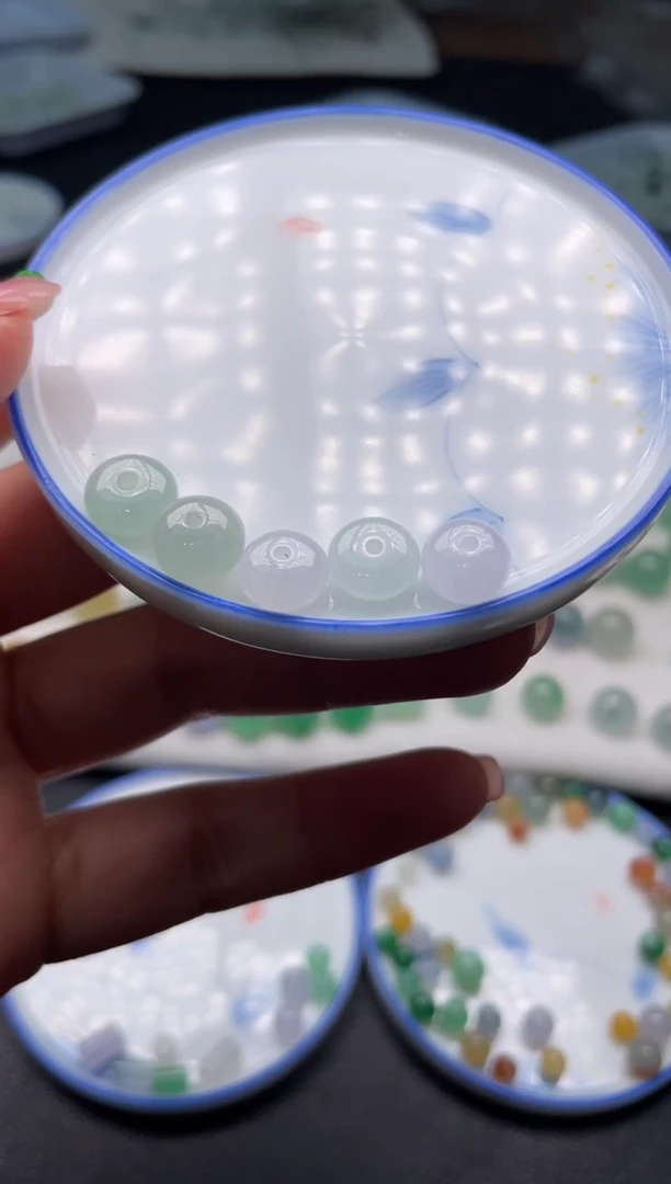 【闪购商品】翡翠颈饰未镶嵌啊A156