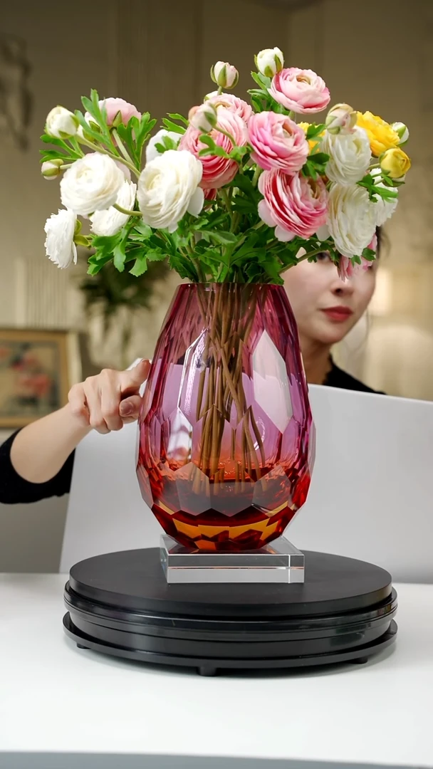 手工艺品琉璃金红琥珀切面花瓶带底座