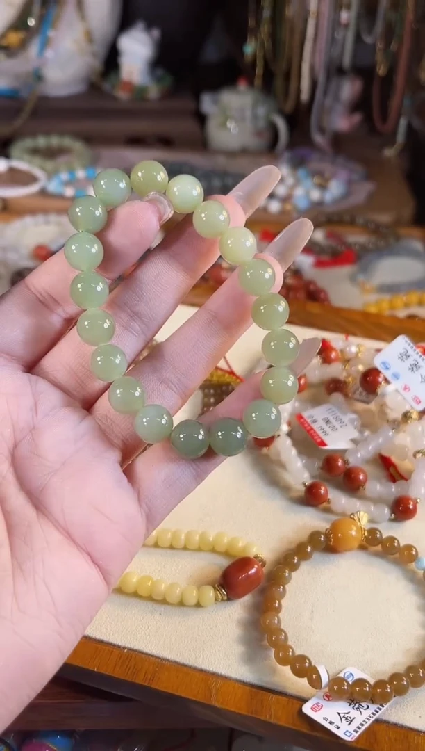 【闪购商品】和田玉手链未镶嵌多样性发货其一