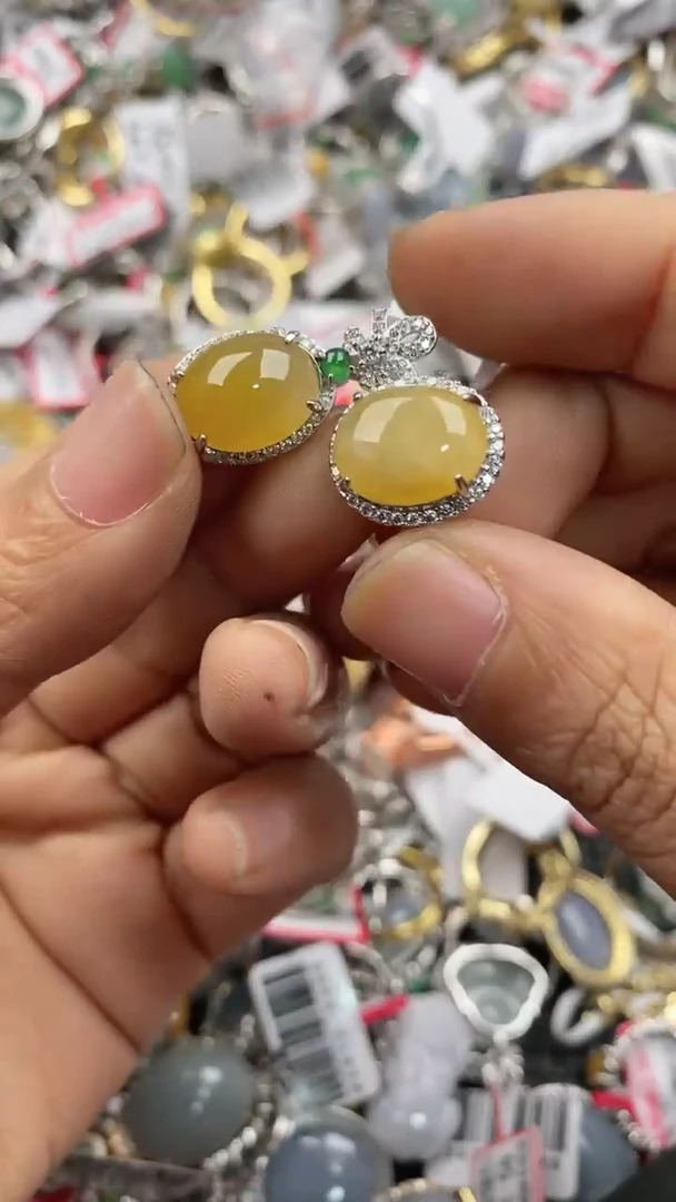 银S925镶嵌戒指翡翠888              9