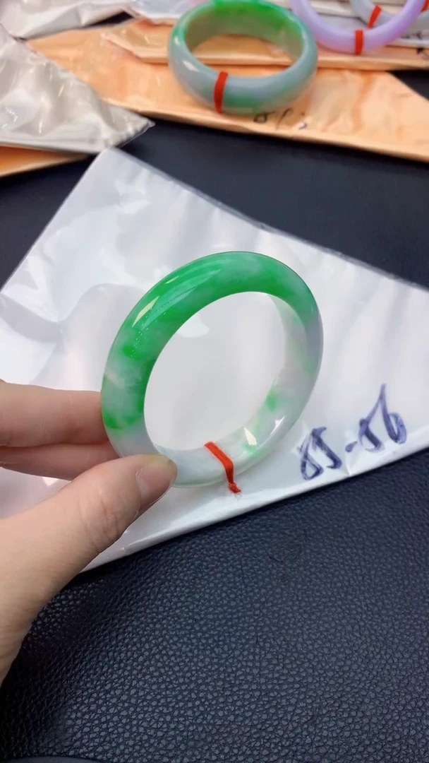 未镶嵌手镯翡翠0584198756