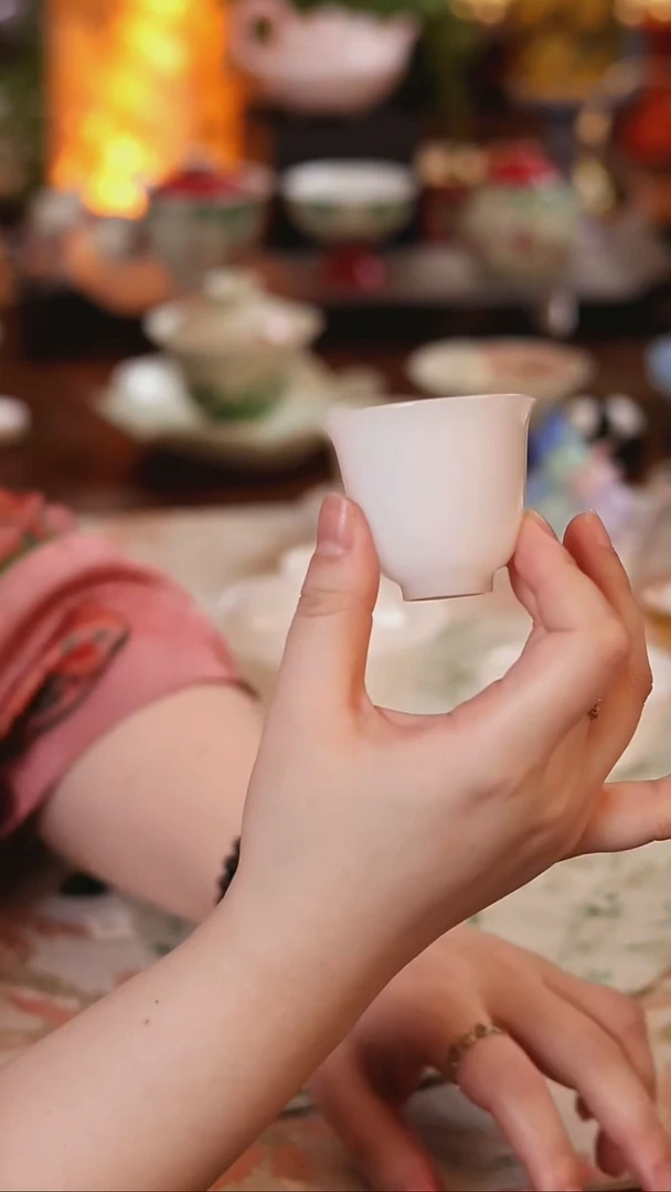 璞玉小杯 哈哈哈哈哈哈哈