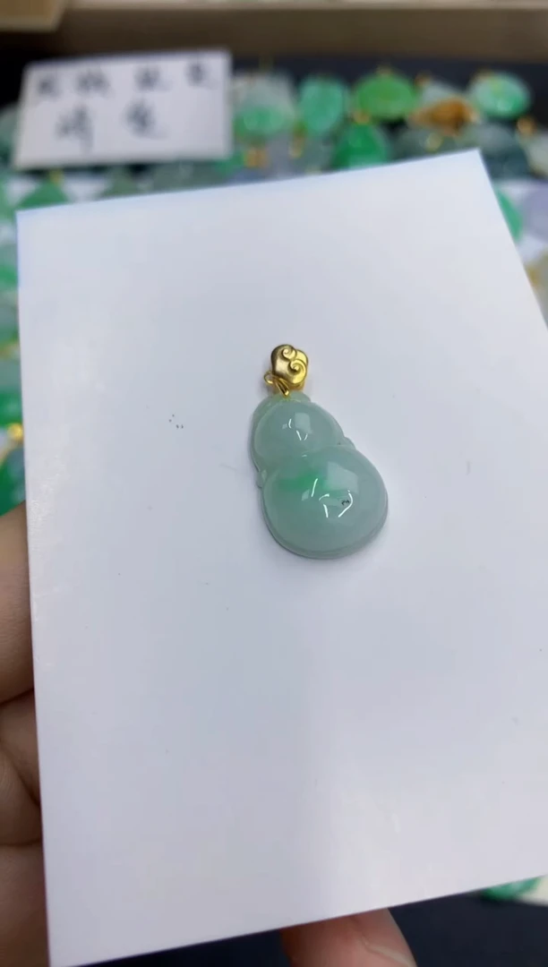 翡翠未镶嵌颈饰缅甸翡翠a货