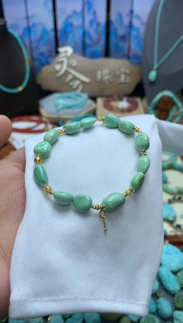 【闪购商品】绿松石挂件18K金镶嵌菜籽随形单圈