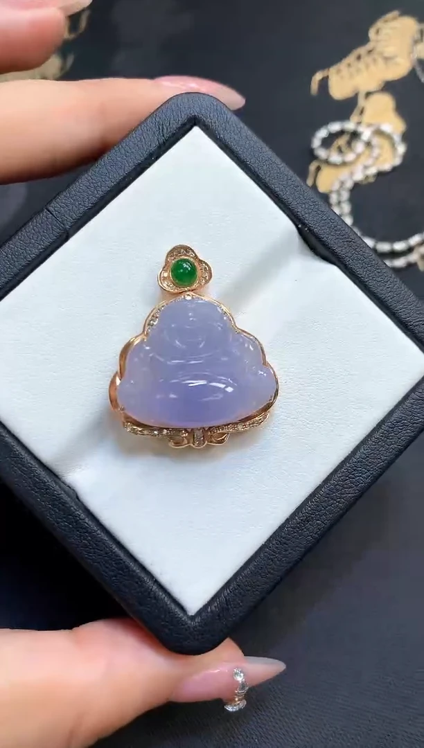 18K金镶嵌挂件翡翠佛公