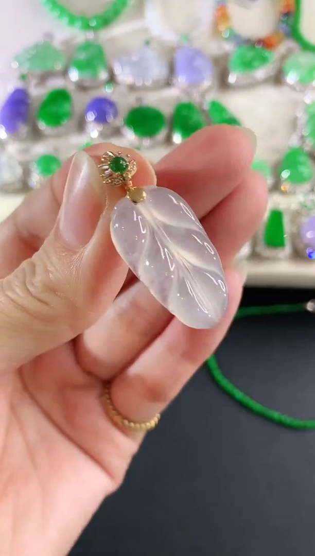 吊坠(不含链)18K金镶嵌翡翠103|