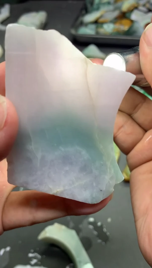 【闪购商品】翡翠颈饰未镶嵌天然缅甸翡翠A货