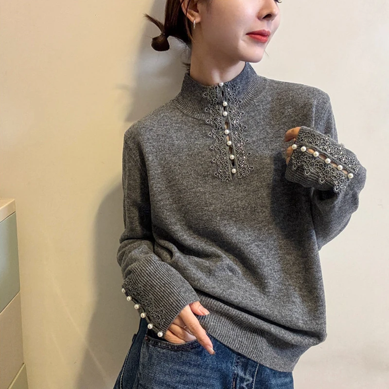 2025秋冬新款蕾丝钉珠半高领针织衫女时尚高级感百搭显瘦打底上衣