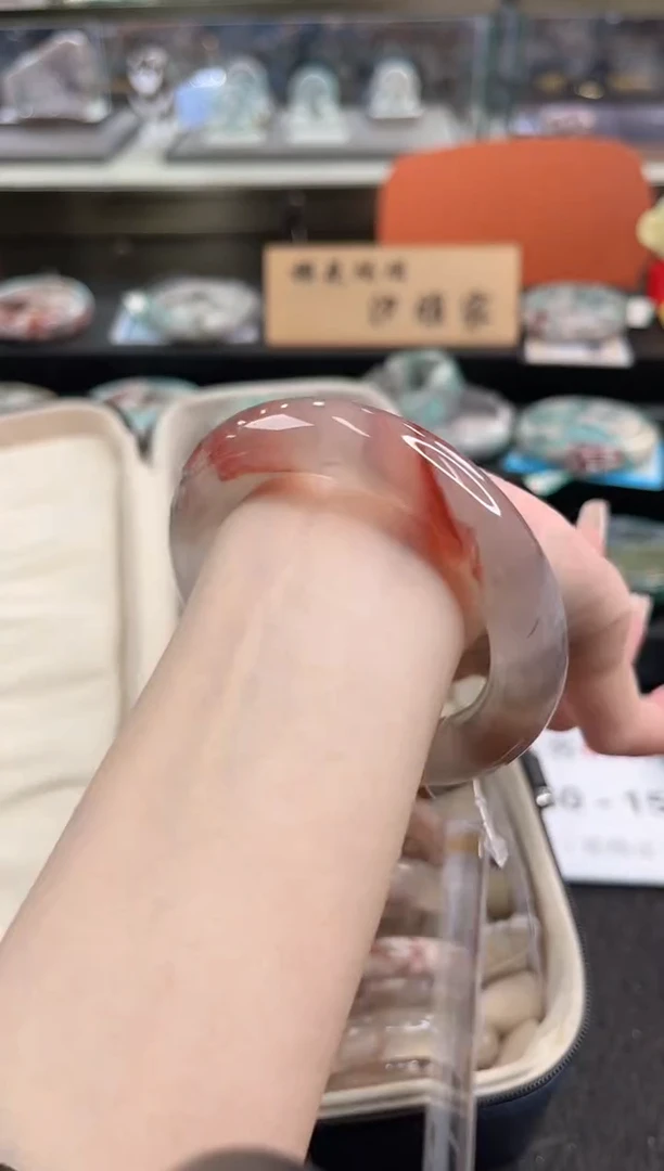 未镶嵌手镯石英质玉尘*丷圈口（赠品镯心）