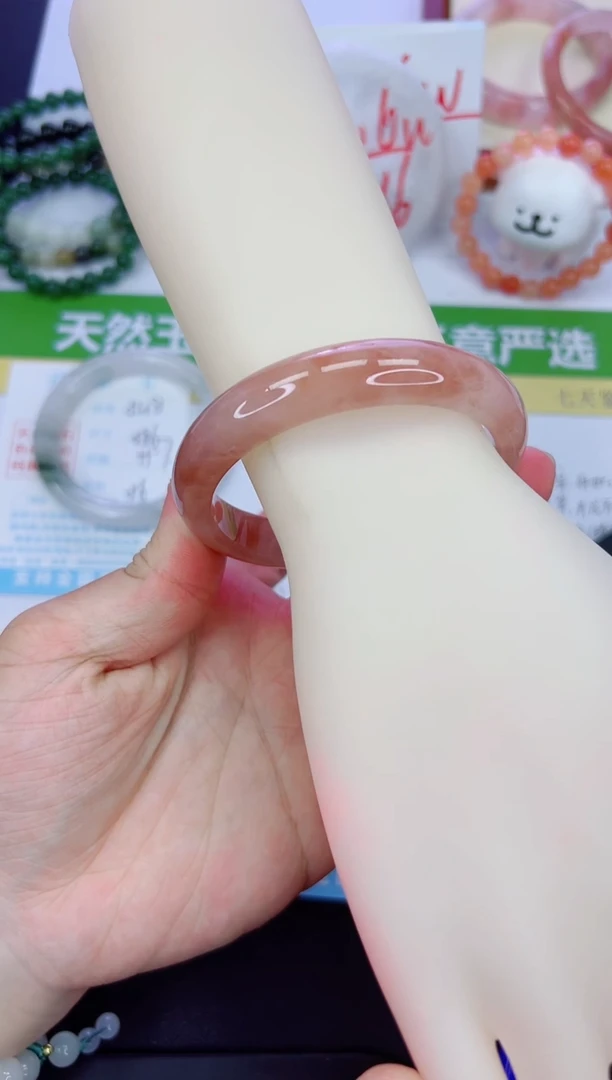 【闪购商品】石英质玉手镯未镶嵌549-59