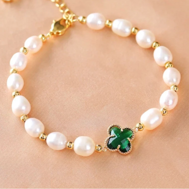 淡水珍珠 时尚简约四叶草淡水珍珠手链【证书+礼盒】