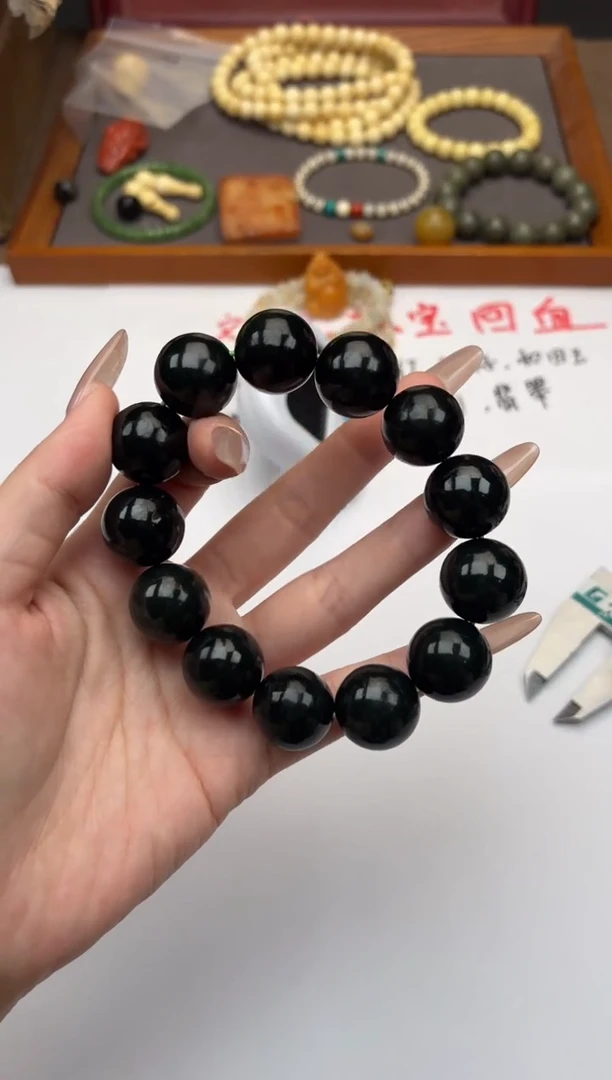 未镶嵌手串和田玉和田玉手串