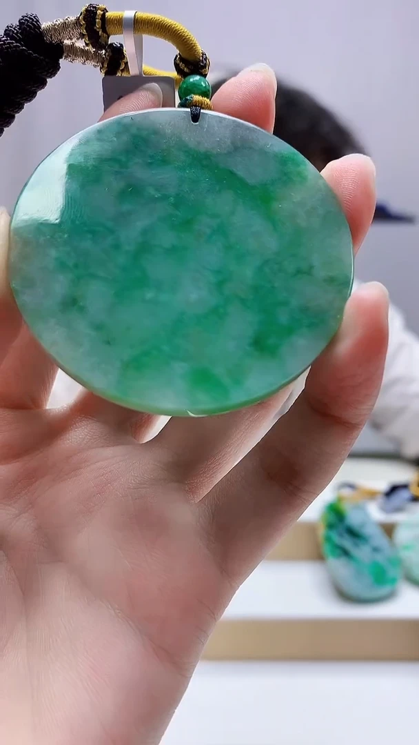 未镶嵌定制翡翠4688zm-毛货挂件51