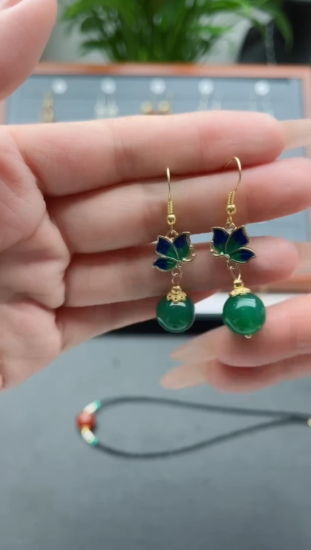 【闪购商品】玛瑙/玉髓耳饰银S925镀金镶嵌8822绿色蝴蝶