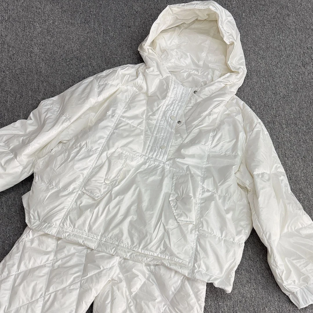 J1019秋冬设计师定制款糖果色套头拉链帽款羽绒服