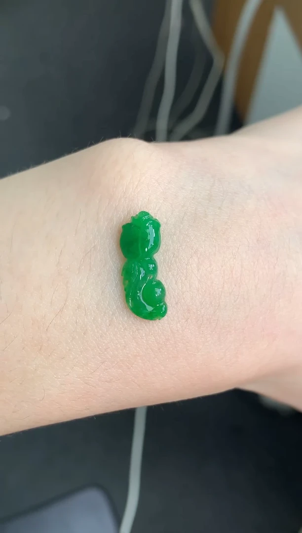 未镶嵌定制翡翠毛货