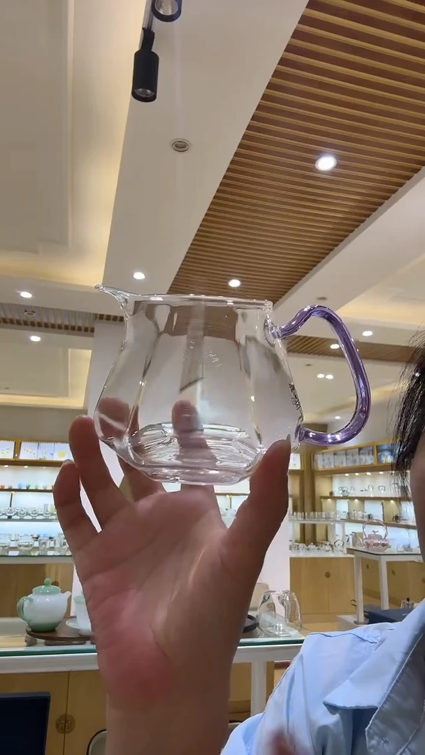北大史紫色把手玻璃公杯