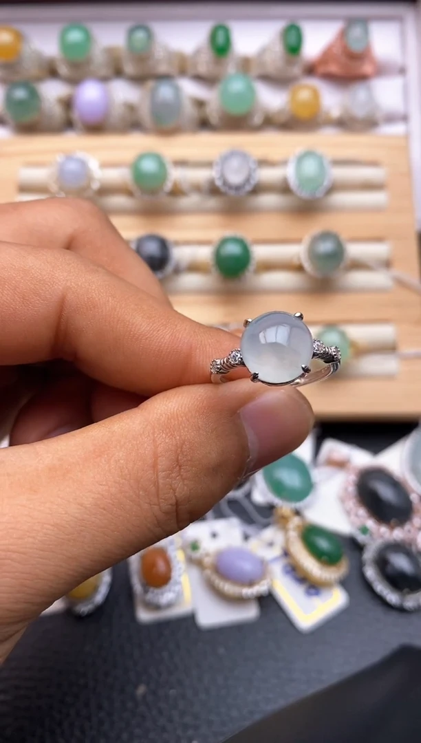 【闪购商品】翡翠戒指银S925镶嵌2260