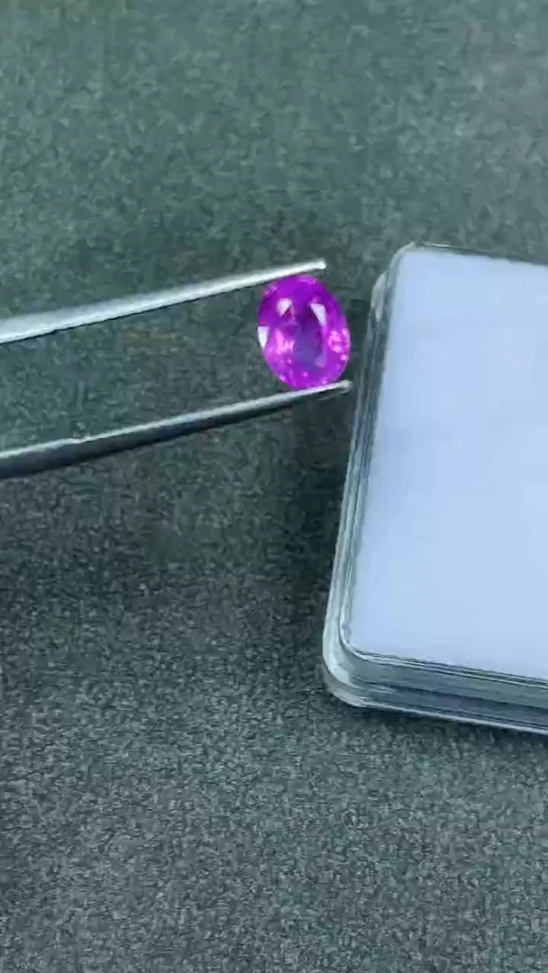 蓝宝石裸石天然1.84ct