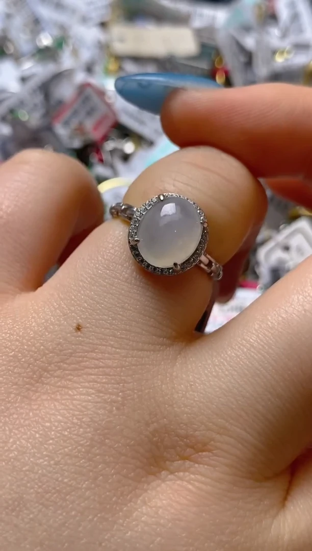 银S925镶嵌戒指翡翠百内无证书