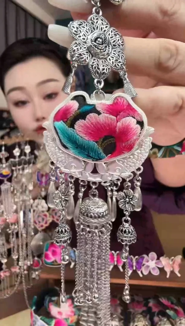 刺绣纯手工民族风刺绣压襟