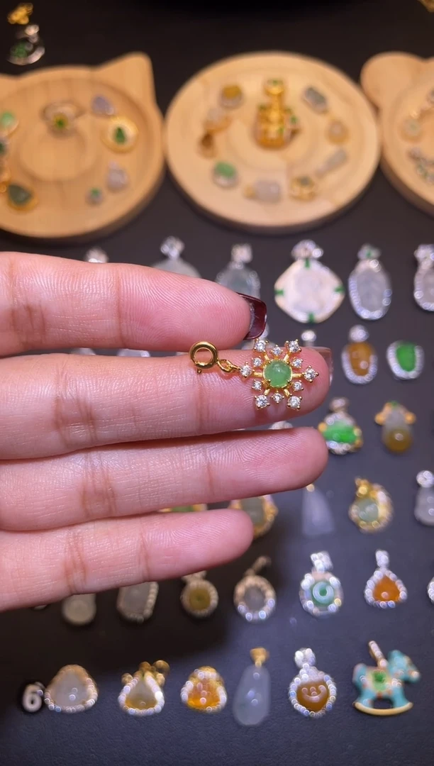 吊坠(不含链)银S925镶嵌翡翠1