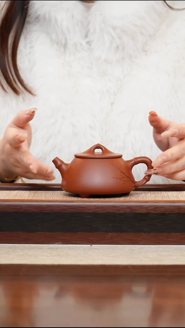 朱泥贴竹石瓢200cc宜兴手工紫砂壶