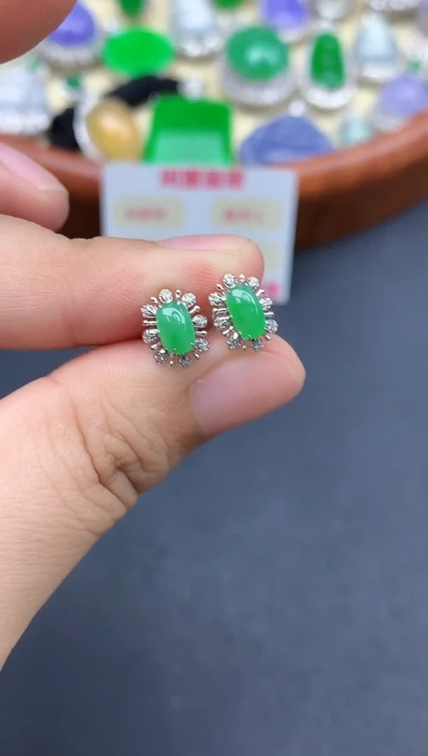 18K金镶嵌翡翠耳饰248-中国好珍宝