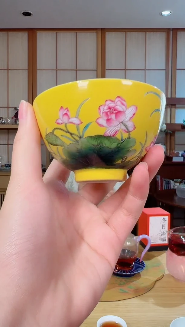 黄底荷花杯11111111