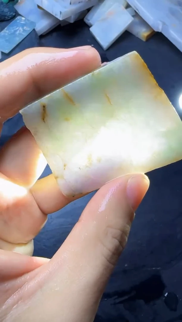 【闪购商品】翡翠颈饰未镶嵌056翡翠